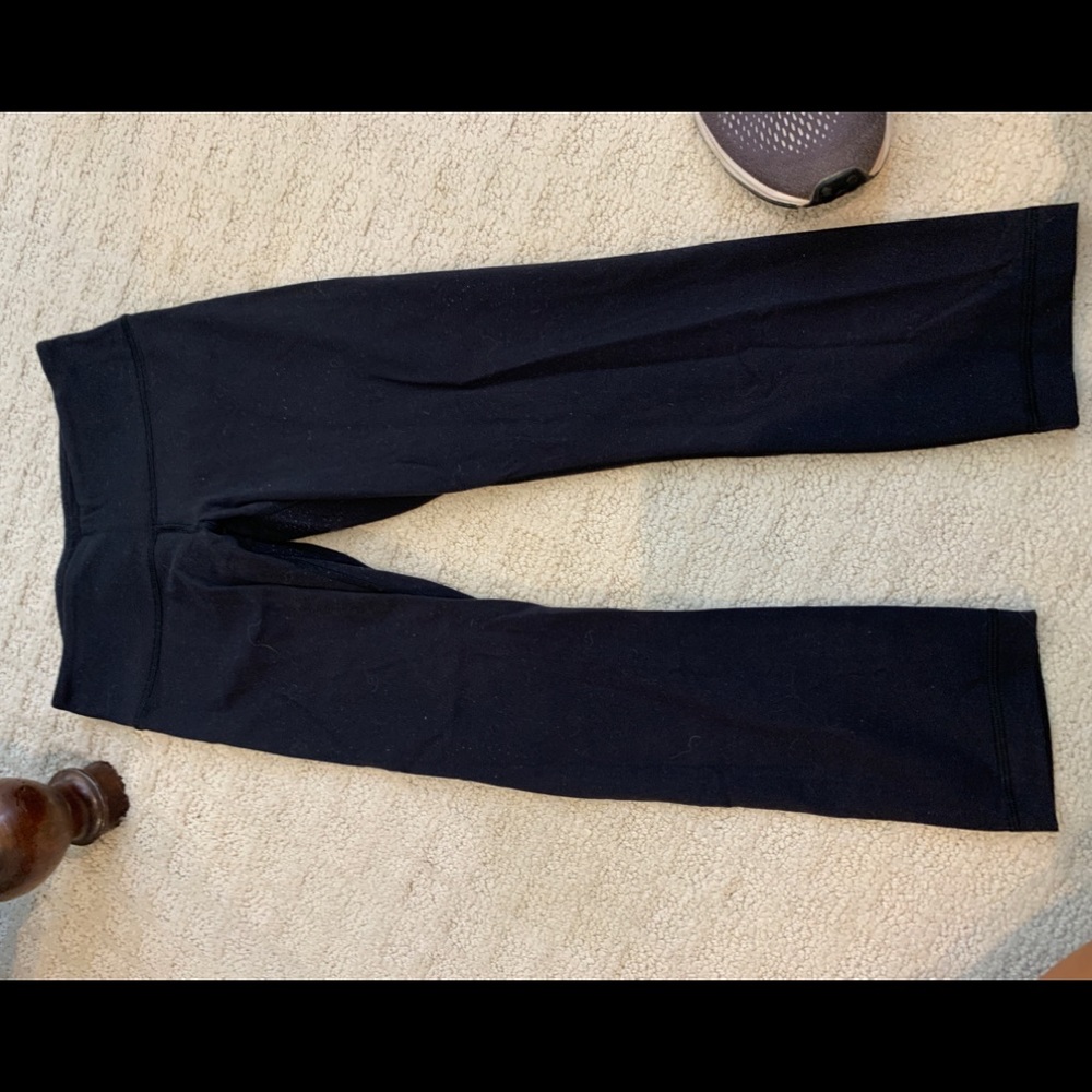 Lululemon black leggings